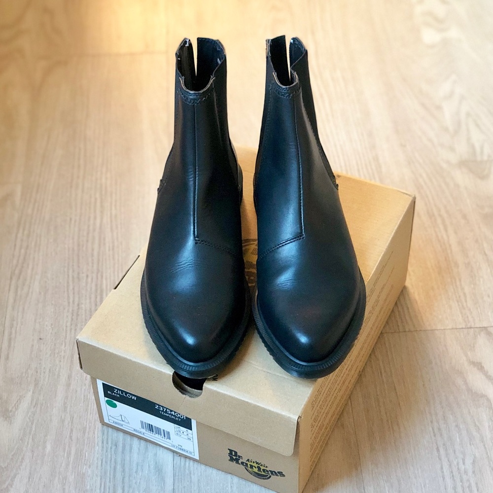 DR MARTENS -  Black Zillow Temperley Chelsea Boots
